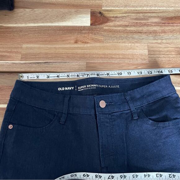 Old Navy Super Skinny Jeans Dark Wash Mid Rise NWT - Picture 5 of 9